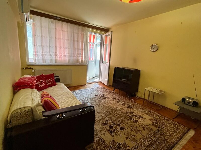 Muncii, Campia Libertatii, Baba Novac,