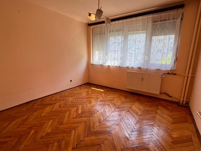 Muncii, Campia Libertatii, Baba Novac,